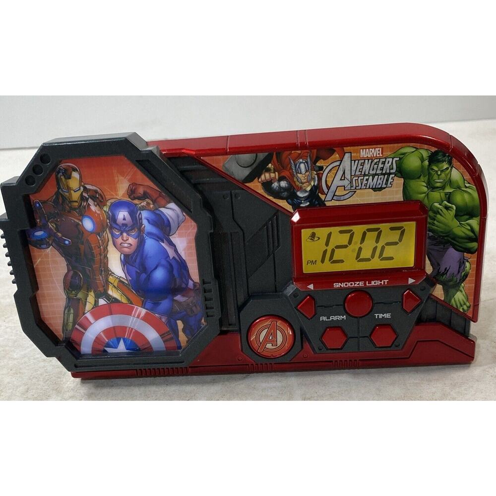 Marvel Avengers Assemble Clock Night Light Sound Effects Dual Alarms